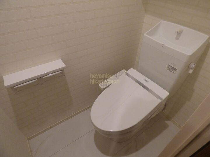 セキュレア須屋 H棟102の内装