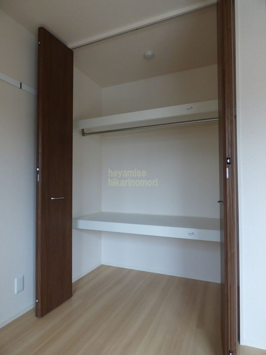 セキュレア須屋 H棟102の内装