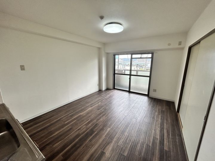 比枝コーポラス上町Ⅱ403の居間