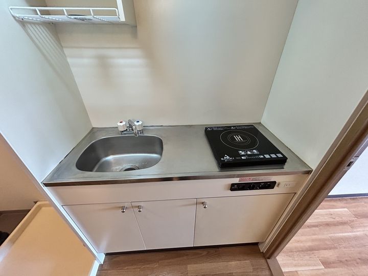 ヴァンテアン東本町215のキッチン