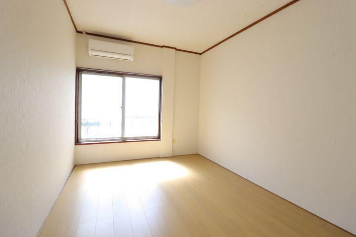 河本コーポの内装