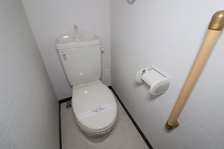 ミドル東大沼2の内装