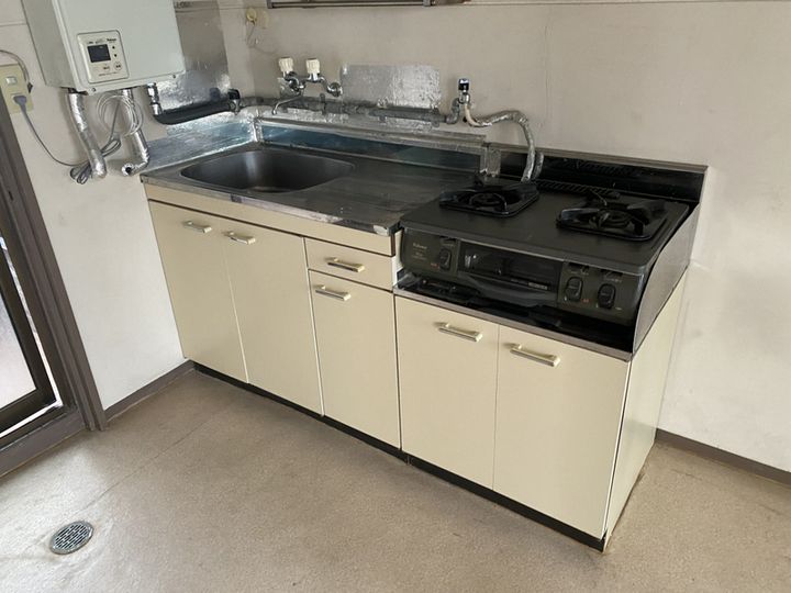 寿山陽ビル西棟401のキッチン