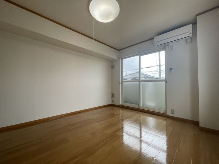 スカイルーム南条の内装