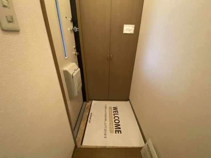 グレイス高山の玄関