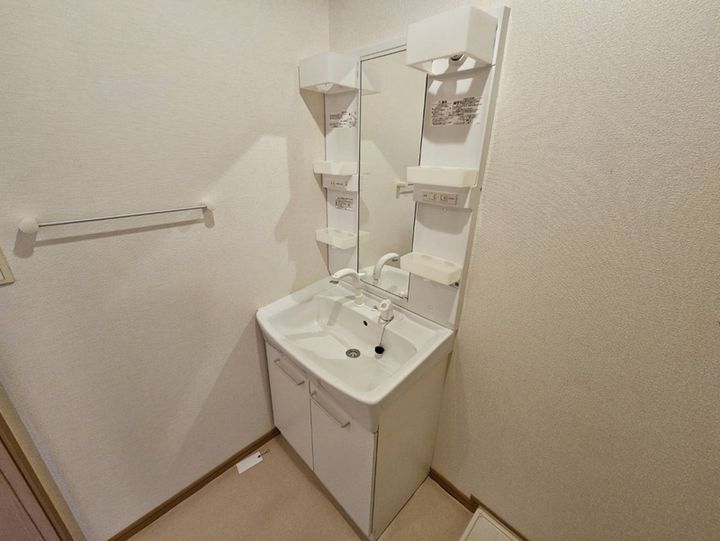 サンフローラB棟102の内装