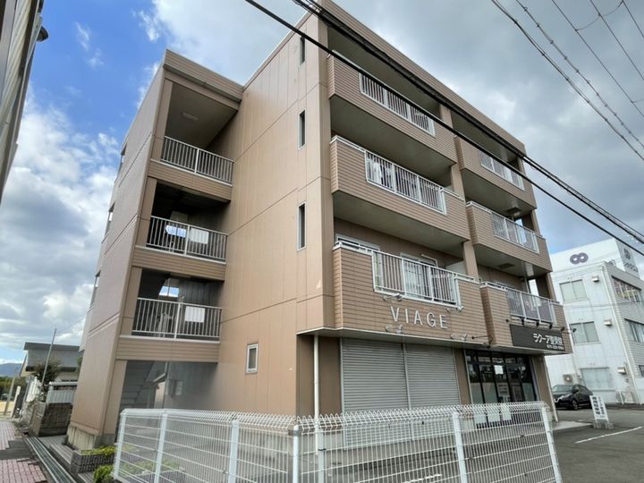 メゾン・ウィステリアの外観