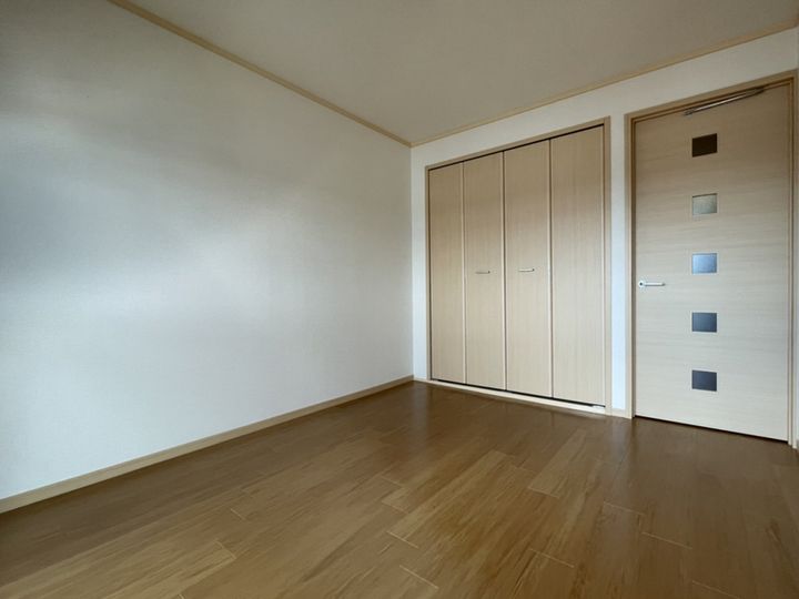 メゾン・ウィステリアの寝室