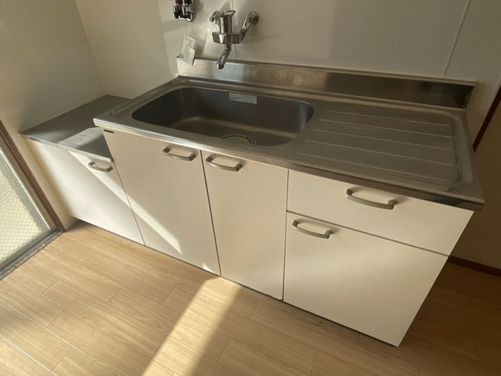 旭マンション305のキッチン