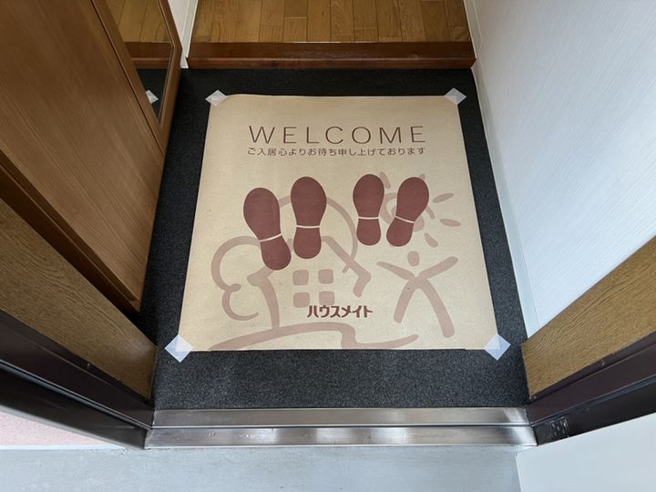 オーセント飯田の玄関