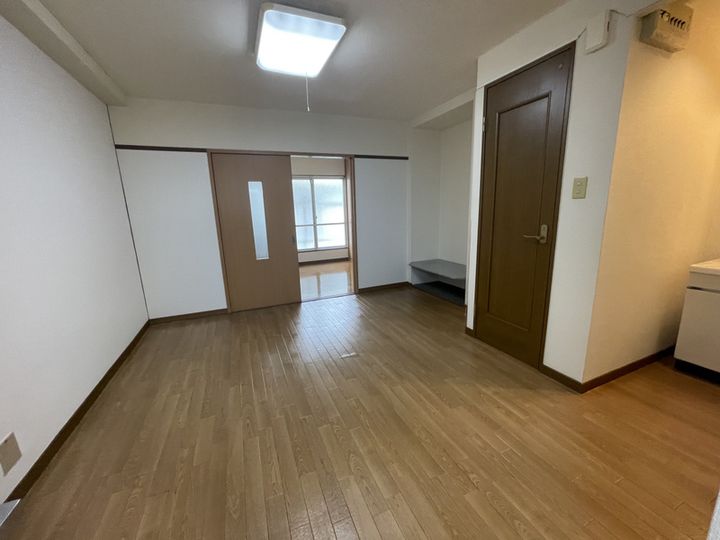 長田コーポ302の居間
