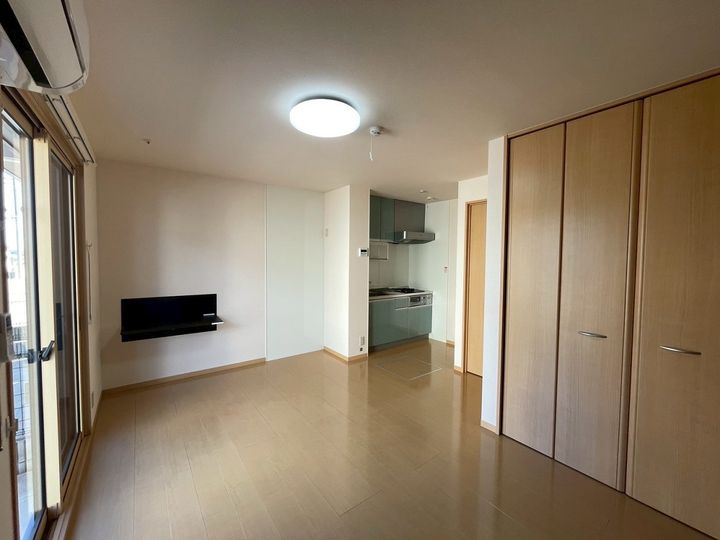 アバンセ グリーンの居間