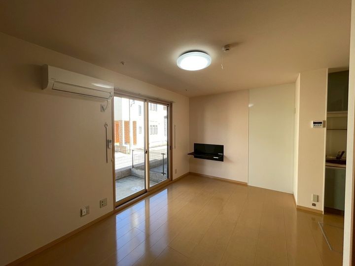 アバンセ グリーンの居間