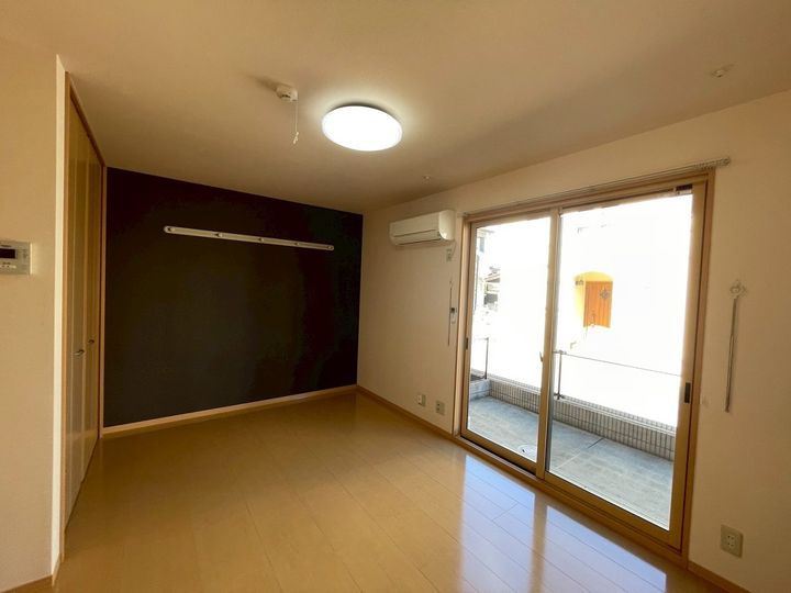 アバンセ グリーンの居間