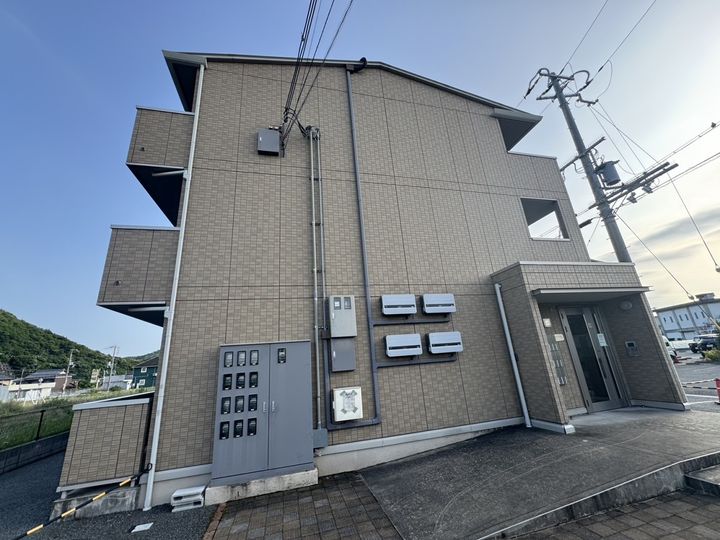 セジュール東阿保 B棟の外観