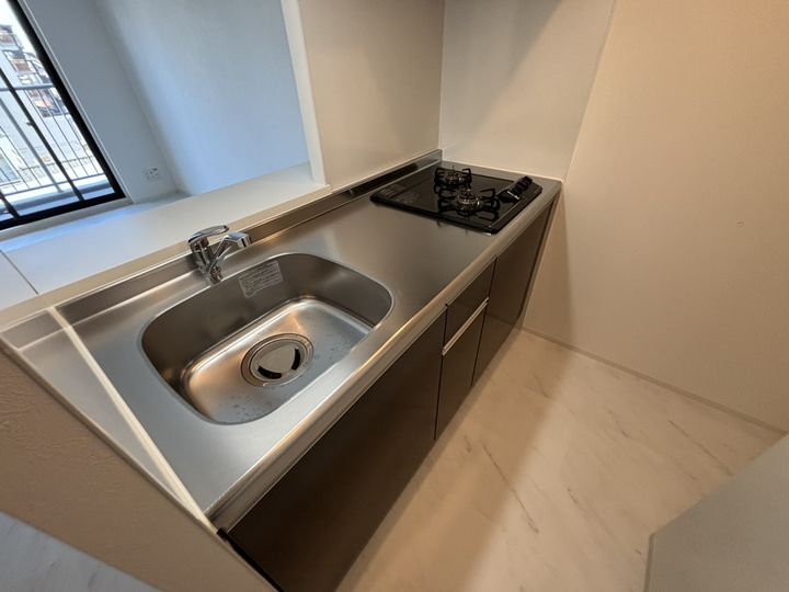 レジデンスh忍町のキッチン