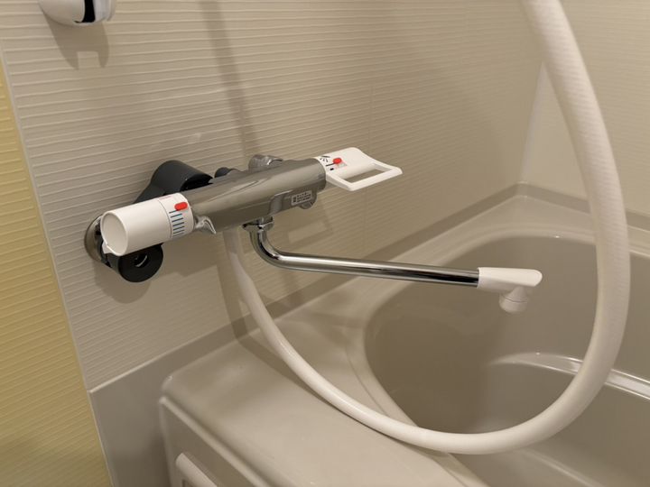 レジデンスh忍町の風呂