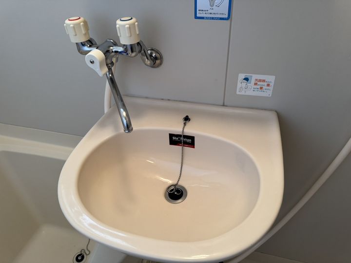 ヴィラ カメリアの玄関