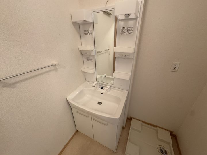 シュラインイーストの内装