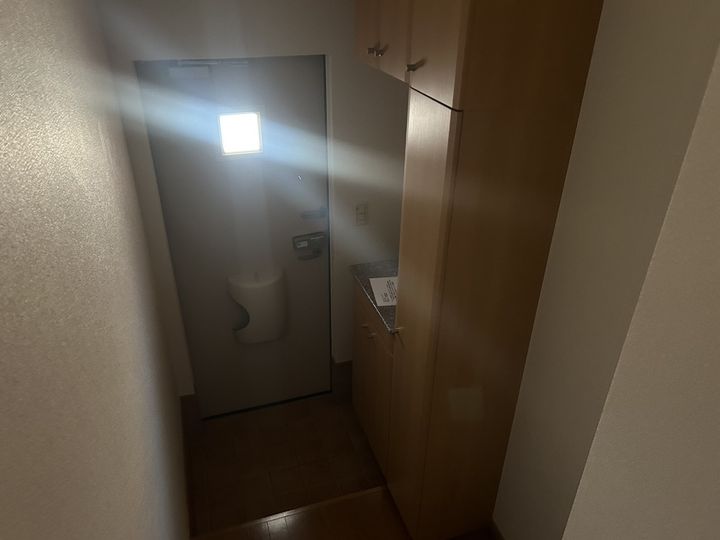 シンヴィオシスDの玄関