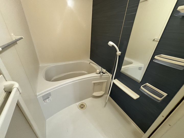 アンジェリカⅡ103の風呂