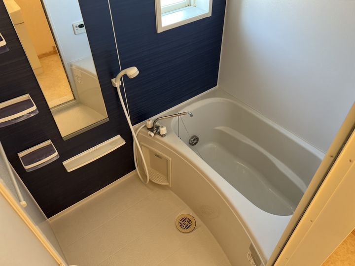 ノースリバー・Tの風呂