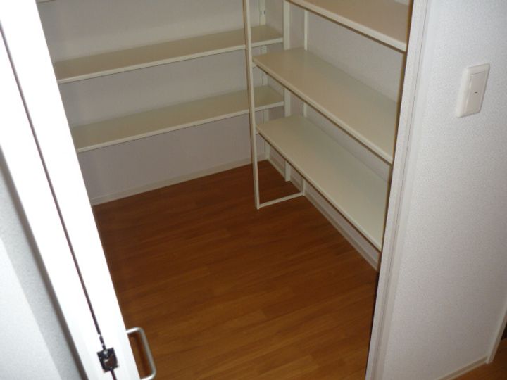 Coral Court 飾磨 A棟のその他画像