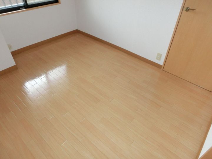 キャッスルコート飾磨203の子供部屋