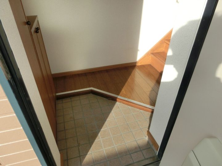 ソレアード・ガーデンⅡの玄関