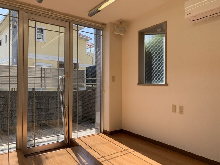 プリモローザMの居間