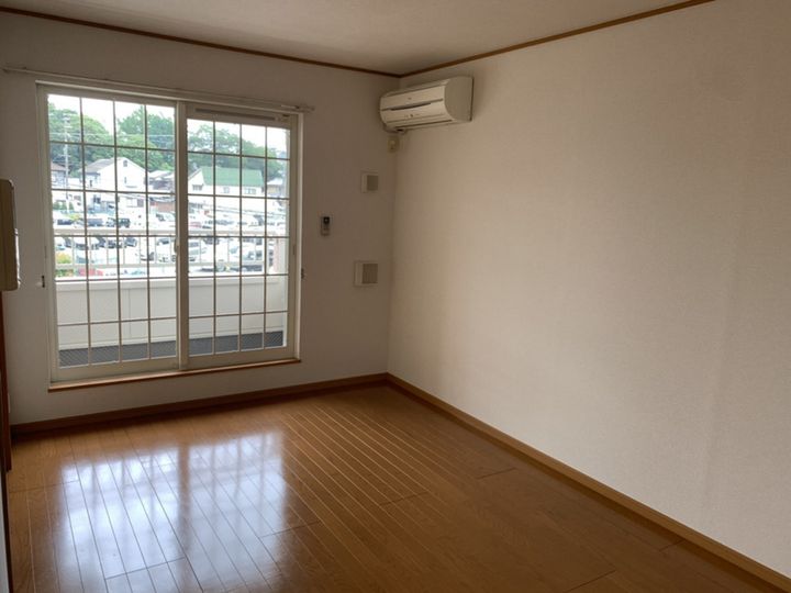 ネーロ・リザイアS205の居間
