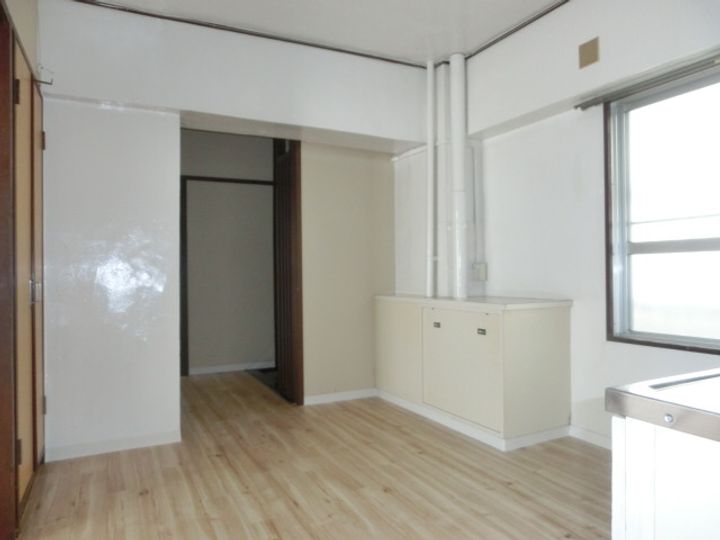 ビレッジハウス野村2-103の居間