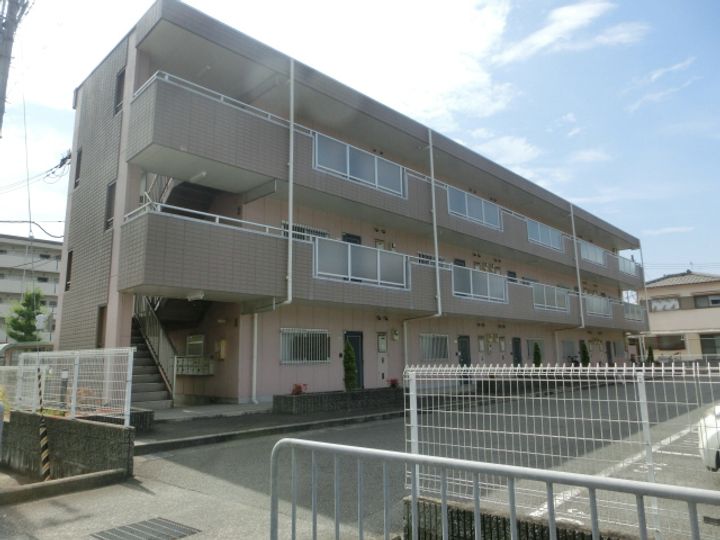 クラトンeyの外観