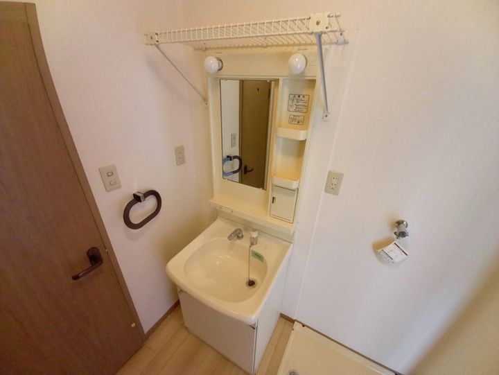 クレール香呂A102の内装