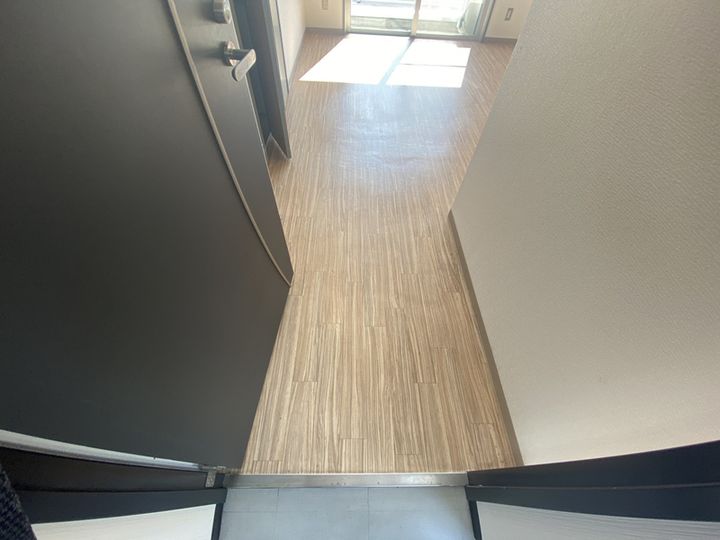 錦アトリオ304の玄関
