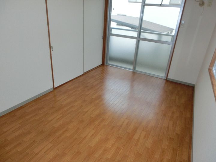 メゾンジュネス107の内装