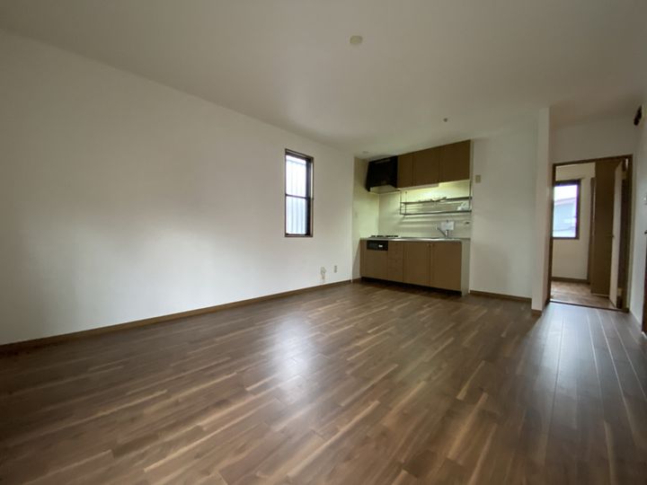 サンフレッチェM A棟101の居間