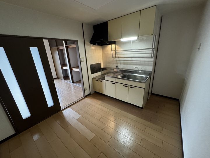 クラトンeyの内装