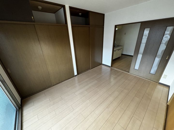 クラトンeyの内装