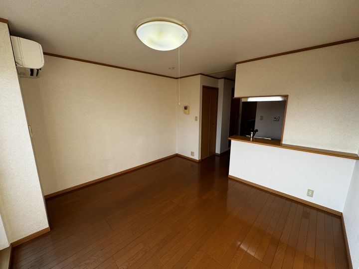 メゾンプラシードⅠ棟の居間