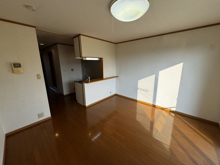 メゾンプラシードⅠ棟の居間