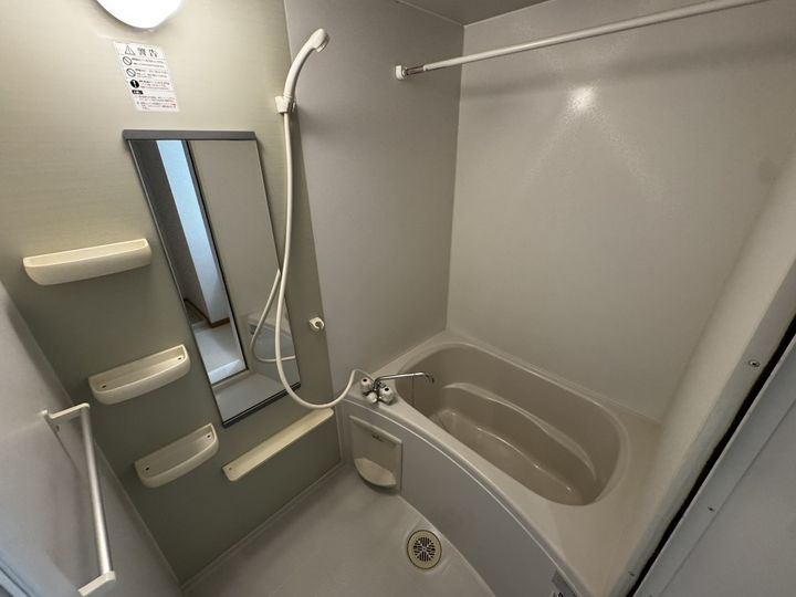 メゾンプラシードⅠ棟の風呂