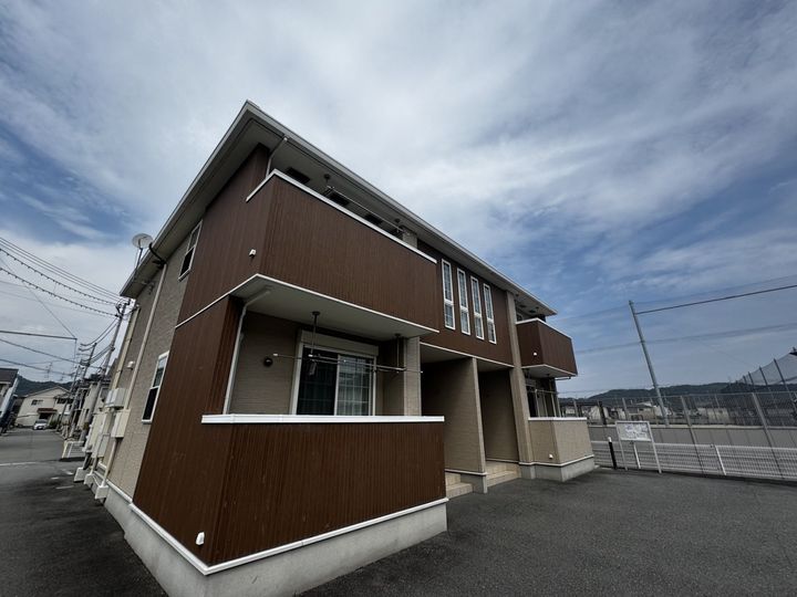 ネオ・エスト オーブAの外観