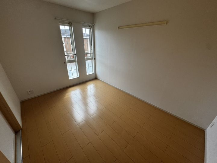 ネオ・エスト オーブAの寝室