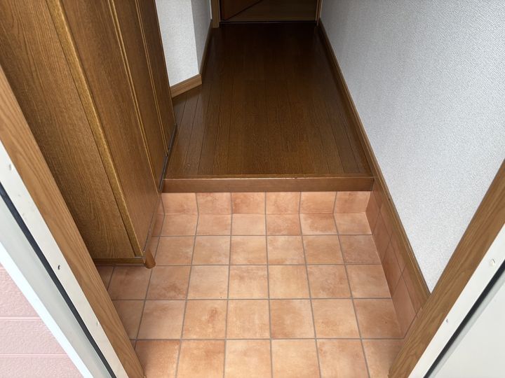 シャルマン東南Ⅰの玄関