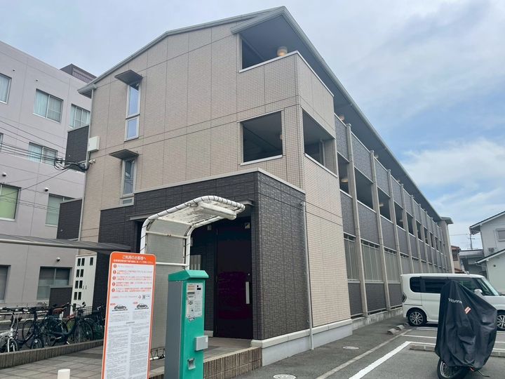 アップフィールドの外観