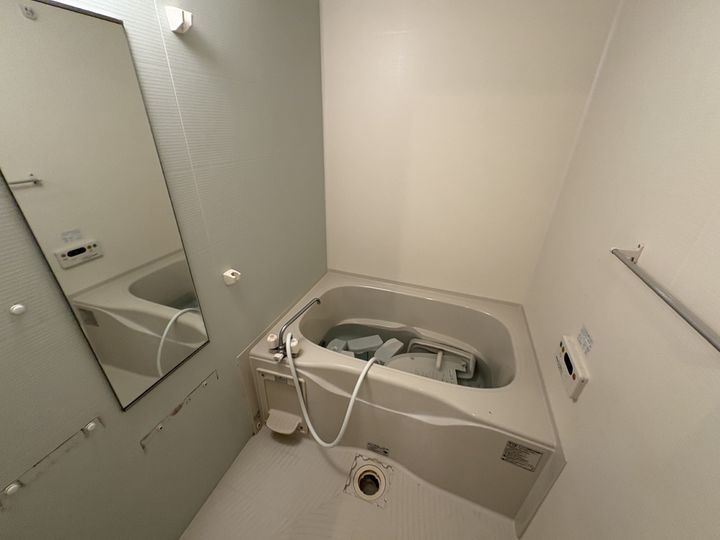 シン.シン.ハウスBの風呂