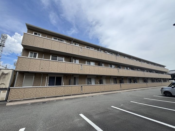 セジュール白浜 A棟の外観