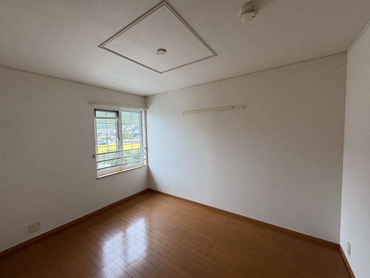 マン ウンド フラウ Bの内装