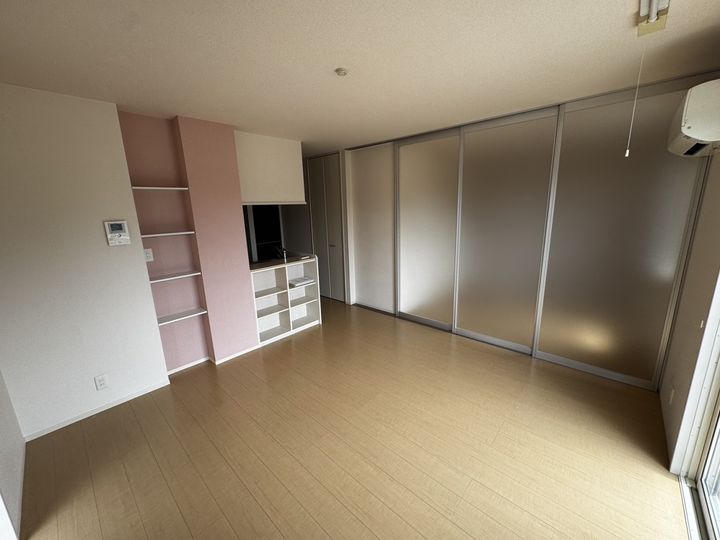 オークス下野田の居間